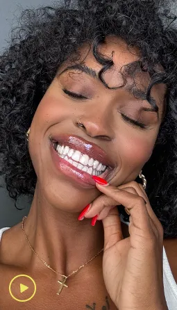 Real Smile Express patient using SDA app and doing regular oral hygiene